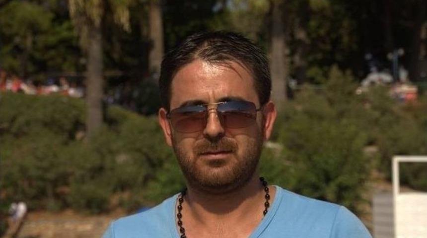 Edremit&rsquo;te Motosikletli S&uuml;r&uuml;c&uuml;ye Kurşun Yağdırdılar