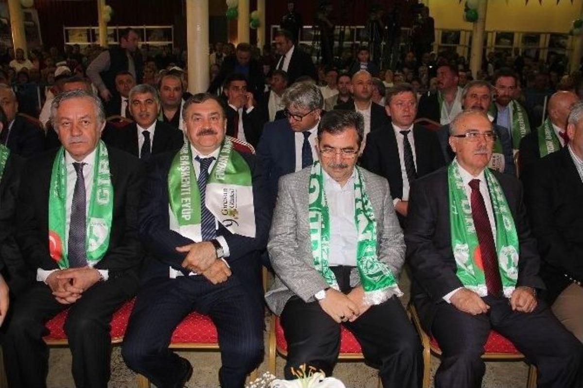 Bakan, &Ouml;nce &Ccedil;oban Oldu,sonra Kemen&ccedil;eci