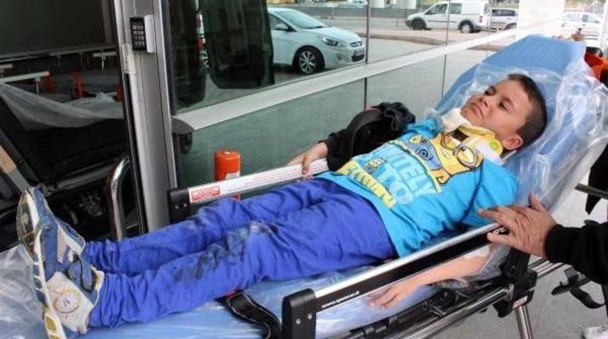 Kayseri&rsquo;De 2 Ayrı Trafik Kazasında 10 Kişi Yaralandı