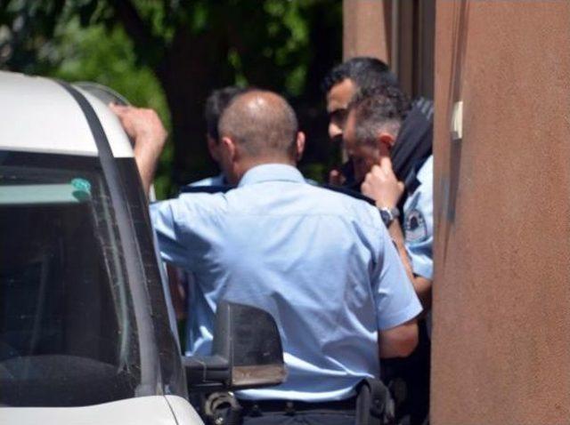 Yurttan Ka&ccedil;an 15 Yaşındaki 2 Kız, Uyuşturucu Aleminde Yakalandı 2