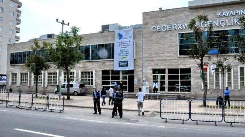 'bariyerli Korumalı' Kobani'yi Inşa Konferasında, Sınır Kapılarının A&ccedil;ılması Istendi