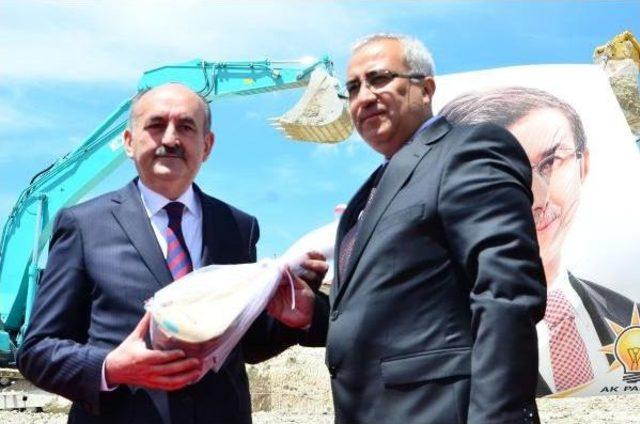 &Ccedil;ifte Bakanlı Hastane Temeli 3