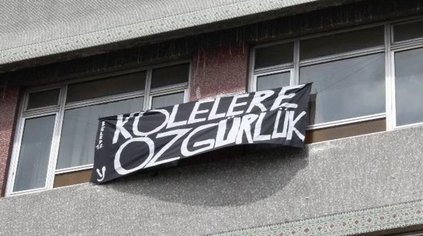 İzinsiz Asılan Pankart Kaldırıldı