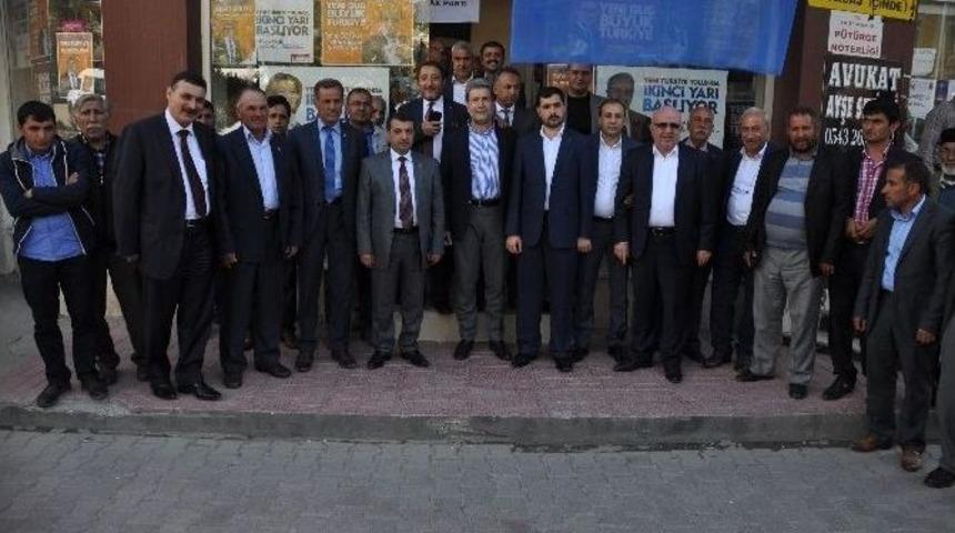 Milletvekili Adayı Yaşar İl&ccedil;eleri Geziyor