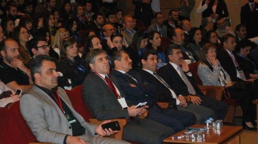 Bartın&rsquo;da Bilişim Zirvesi Başladı