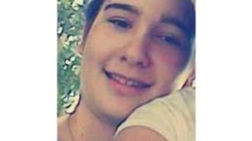 Sınavda Bayılan Selin'in &Ouml;l&uuml;m&uuml; Honaz'ı Yasa Boğdu