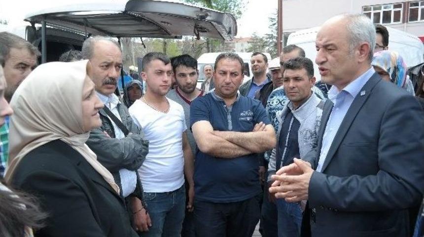 Fazıl Kasap, Yer Sıkıntısı Yaşayan Pazarcı Esnafıyla G&ouml;r&uuml;şt&uuml;