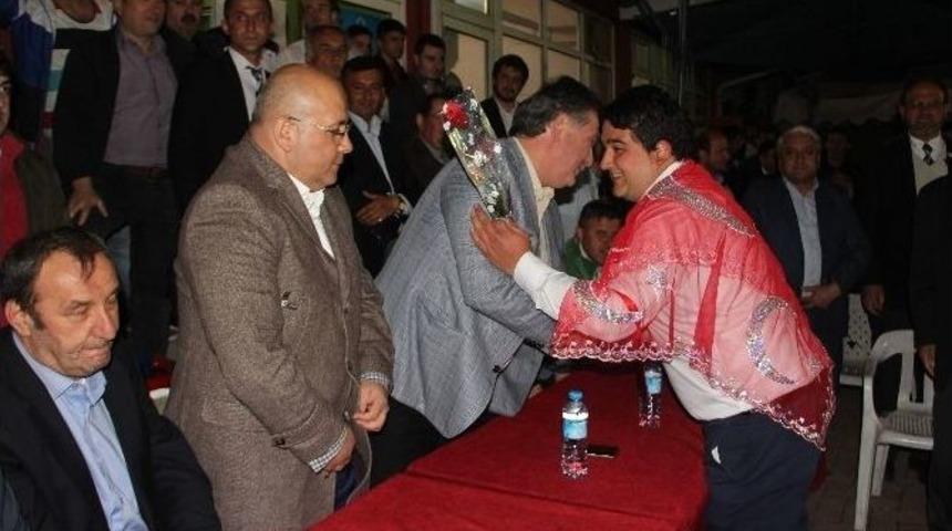 Yortan&rsquo;da Asker Vedası Yapıldı