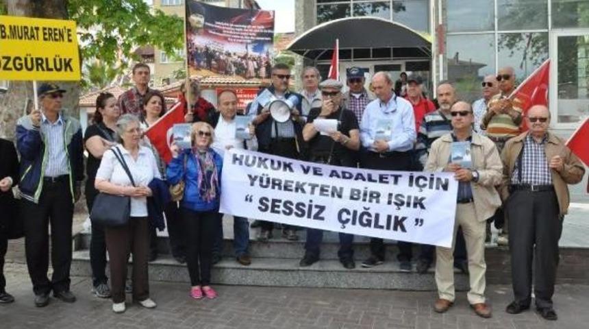 Sessiz &Ccedil;ığlık'ta Konuşan Emekli Tuğamiral &Uuml;nsal: Tsk I&ccedil;indeki &Ccedil;ete Ortaya &Ccedil;ıkarılmalı