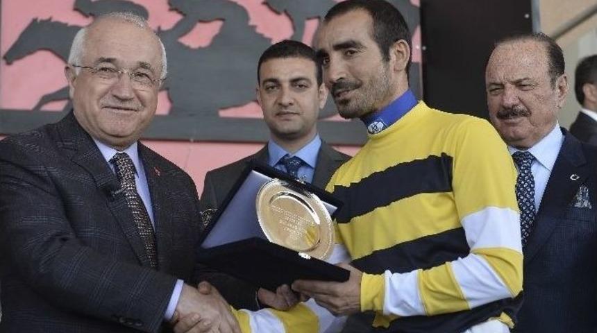 53. Tbmm Koşusu&rsquo;nu "kara&uuml;z&uuml;m" Kazandı