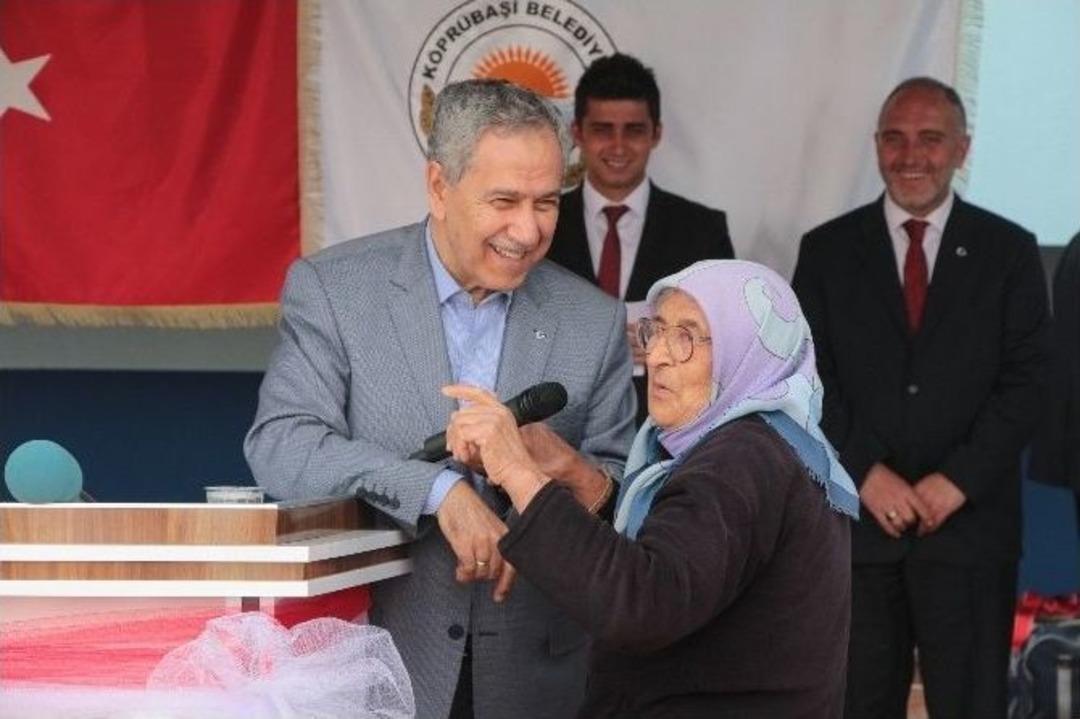 Arın&ccedil;: &ldquo;neredeyse Apo Karar Verecek Aşıp Aşmayacaklarına&rdquo;