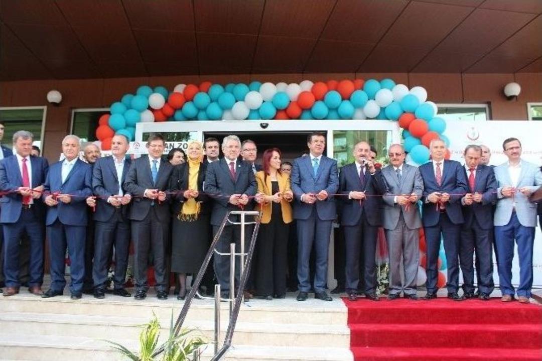 Sağlık Bakanı Diş Muayenesi Oldu