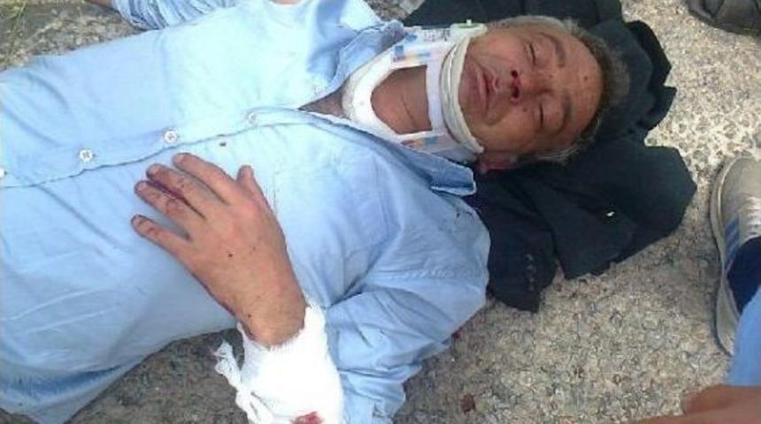 Kamyonet Akaryakıt Tankeriyle &Ccedil;arpıştı:1 &Ouml;l&uuml;, 1 Yaralı