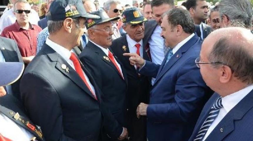 Bakan Eroğlu: "ge&ccedil;miş Yıllardaki Y&ouml;netimler Adına &Ouml;z&uuml;r Diliyorum"