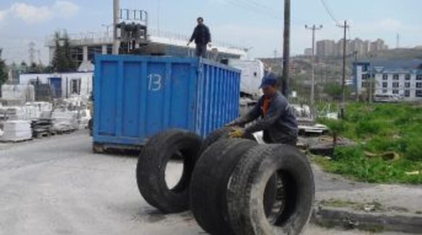 İzmit&rsquo;te Ayda 30 Ton Eski Lastik Toplanıyor