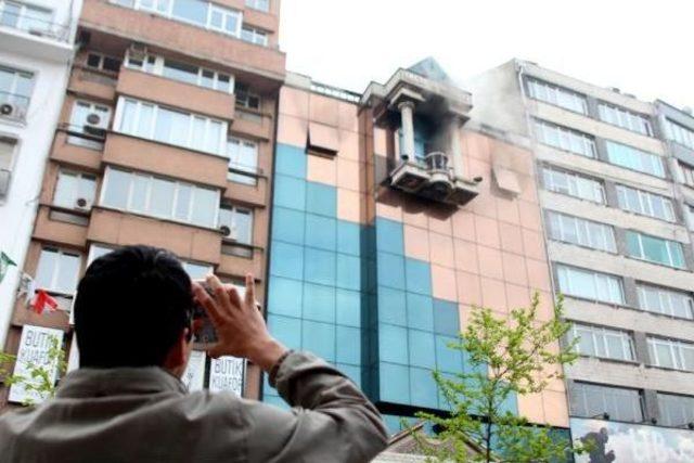 Şişli de Işhanında Yangın 1