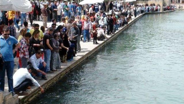 Balıklıgöl’e Turist Akını