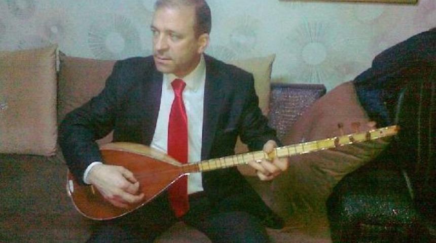 Dolandırıcılara T&uuml;rk&uuml; Besteledi