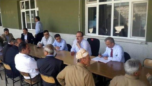 Vali Canbolat, Umurlu Sınır Kapısı nda Incelemede Bulundu 1