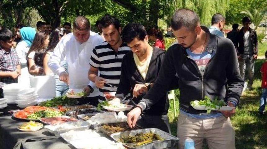 Ses &Uuml;yeleri Kahvaltıda Bir Araya Geldi