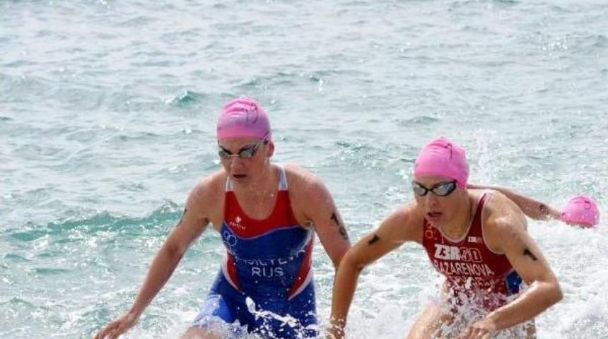 Avrupa Kupası Ve Ulusal Triatlon Yarışları'na Antalya'da Başladı