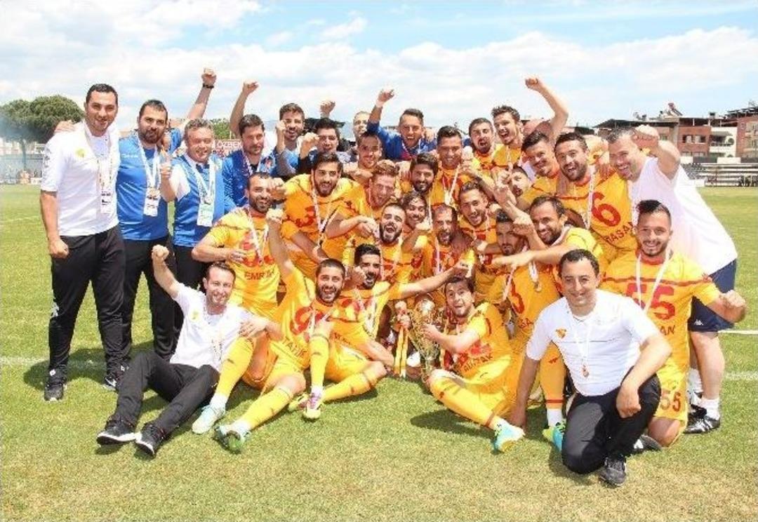 Şampiyon G&ouml;ztepe Kupasını Aldı