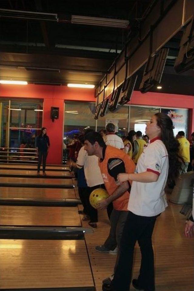 Engelli Bowling Turnuvasının Finali Gerçekleşti