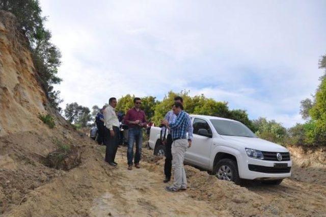 Ağaç Keserek Yol Açan Enerji Firmasına Belediye Engeli