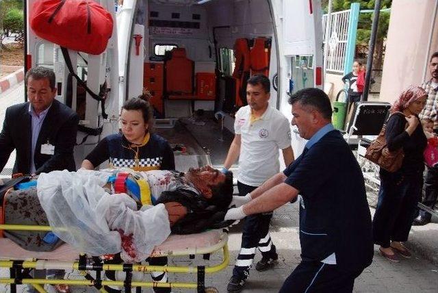 Tarsus&rsquo;ta Dinamit Patladı: 3 Yaralı 3