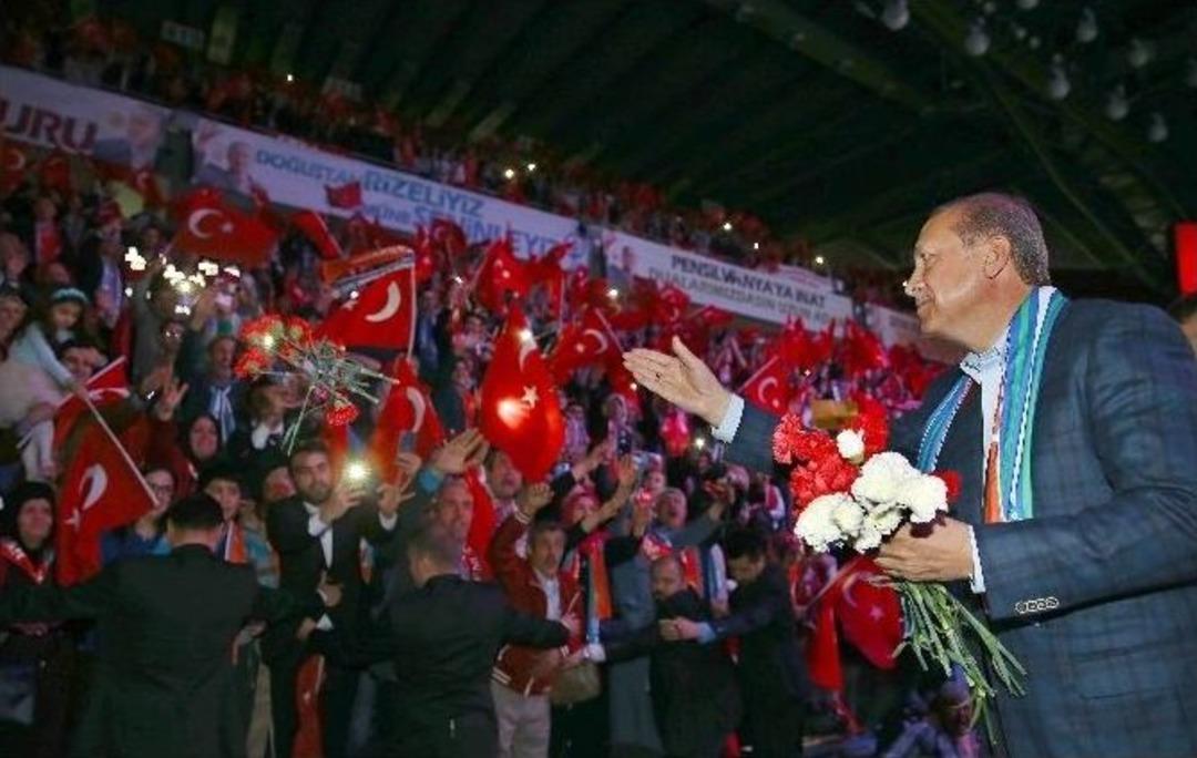 Cumhurbaşkanı Erdoğan: &ldquo;t&uuml;rkiye&rsquo;nin Parlamenter Sistemle Yola Devam Etme İmkanı Kalmadı&rdquo;