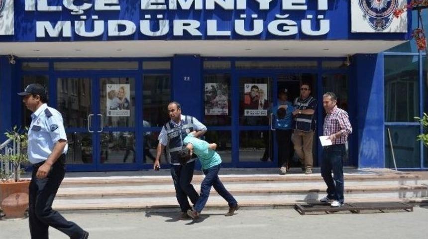 Sosyal Medyadan Tanıştıkları Gurbet&ccedil;ileri Dolandırdılar