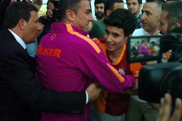 Galatasaray İzmir'de (Fotoğraf)