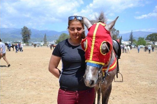 Nazilli&rsquo;de 4. Rahvan At Yarışları Yapıldı 2