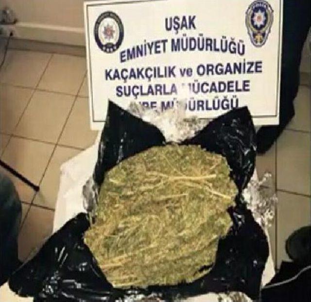 Tankerde 40 Bin Paket Kaçak Sigara Bulundu