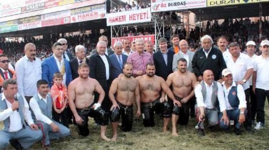 Kumluca&rsquo;Da Başpehlivan Orhan Okulu Oldu