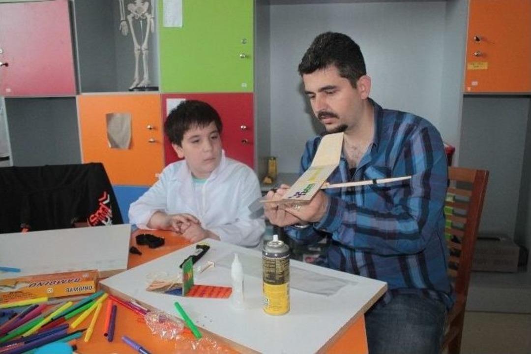 Pilot Ve U&ccedil;ak M&uuml;hendisleri Burada Yetişiyor