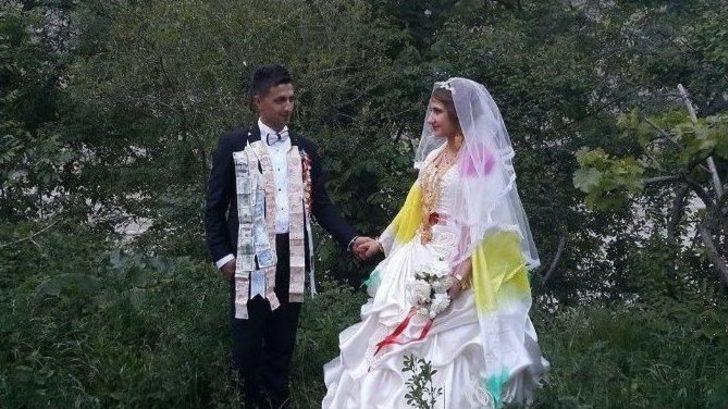 Hakkari’de 3 Gün 3 Gece Süren Görkemli Düğün G1