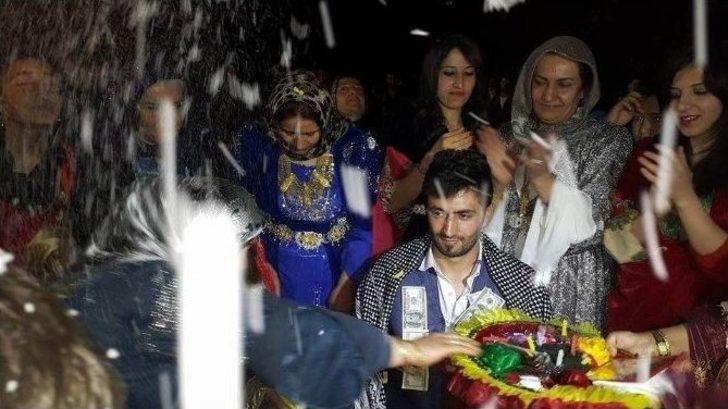 Hakkari’de 3 Gün 3 Gece Süren Görkemli Düğün G4
