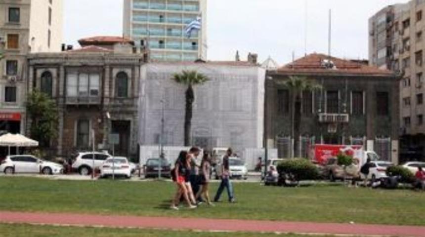 Restoration Underway For Historic Greek Consulate In Izmir