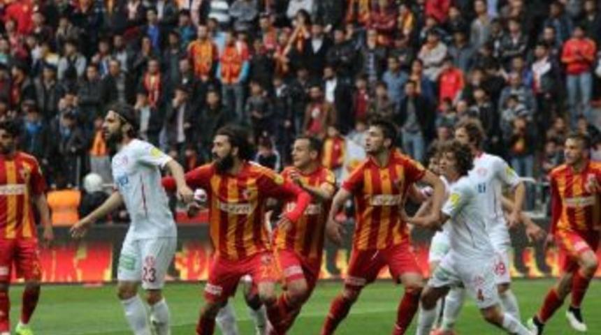 Lider Galibiyete Hasret