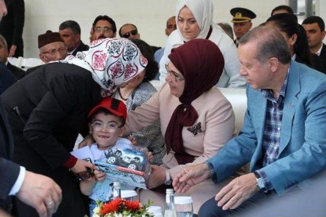 İla&ccedil; Getiriliyor, Sait Artık Y&uuml;r&uuml;yecek 2