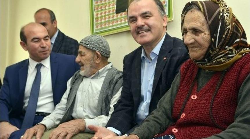 Pamukkale&rsquo;de Yaşlıların Sesine Kulak Verilecek