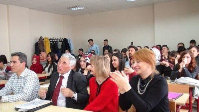 Liseli &Ouml;ğrenciler &Uuml;niversiteye Konuk Oldu 1