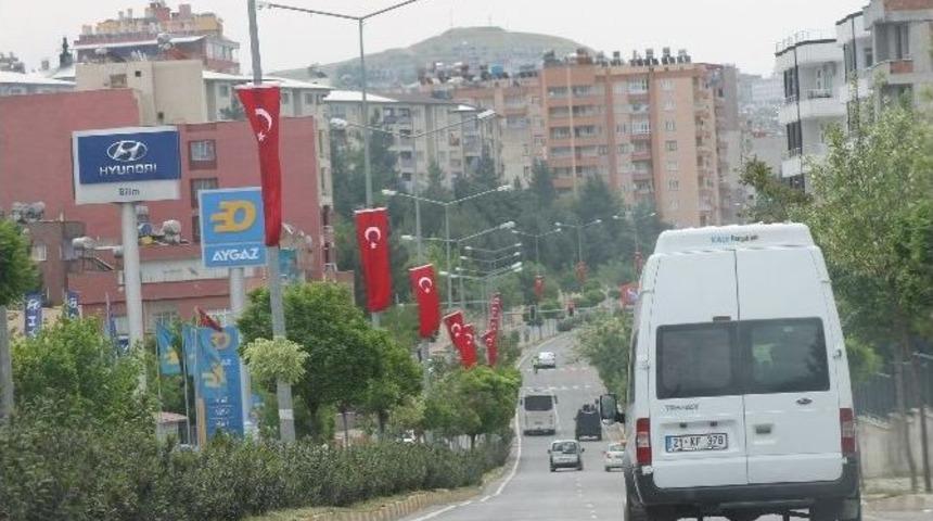 Siirt&rsquo;te Cumhurbaşkanı İ&ccedil;in Hummalı &Ccedil;alışma