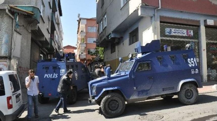 Beyoğlu&rsquo;nda 10 Dakika Arayla Gasp Ve Soygun