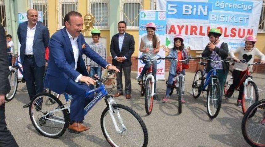 Başkan Doğan&rsquo;dan &Ouml;ğretmenlere Bisklet