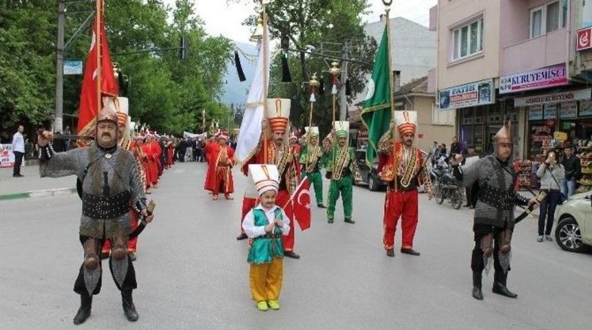 G&uuml;rsu&rsquo;da Hemşehri Dernekleri Festivali