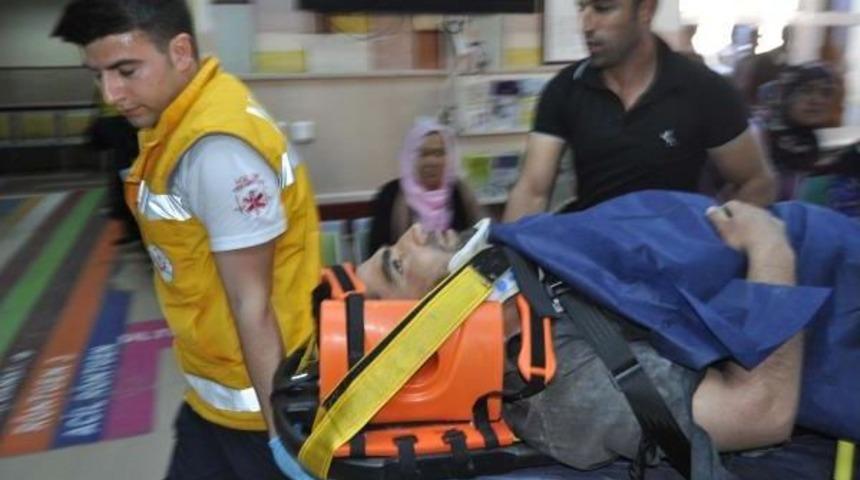 4&rsquo;&Uuml;nc&uuml; Kattan D&uuml;şen Sıvacı Yaralandı