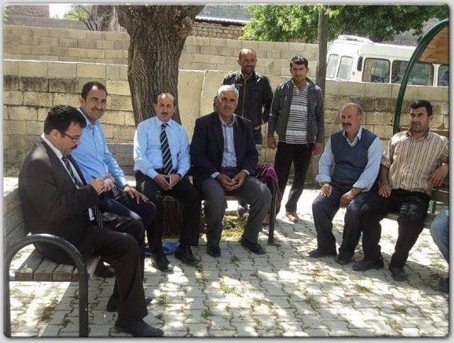 Musabeyli İl&ccedil;esine Bağlı K&ouml;ylerde &Ccedil;alışmalar S&uuml;r&uuml;yor 1