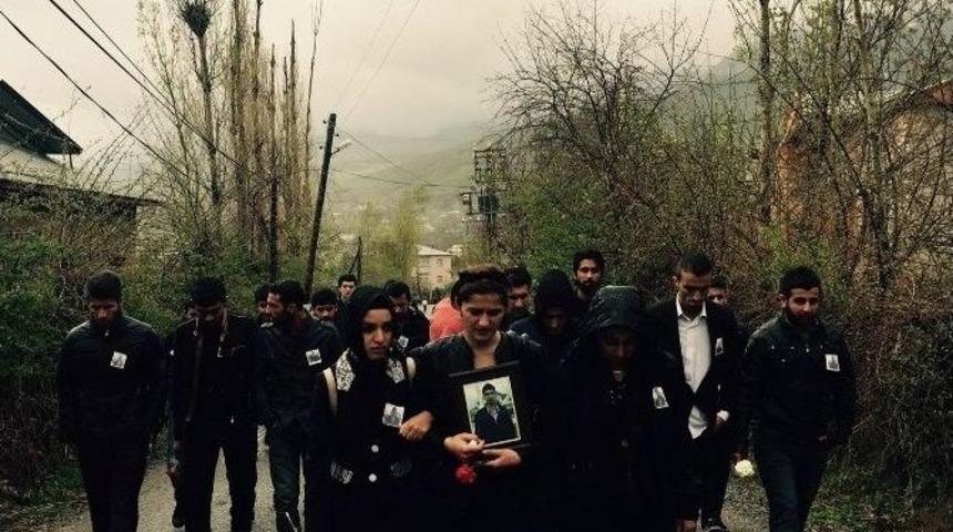 Trafik Kazasında Hayatını Kaybeden &Ouml;ğretim G&ouml;revlisine Anma T&ouml;reni